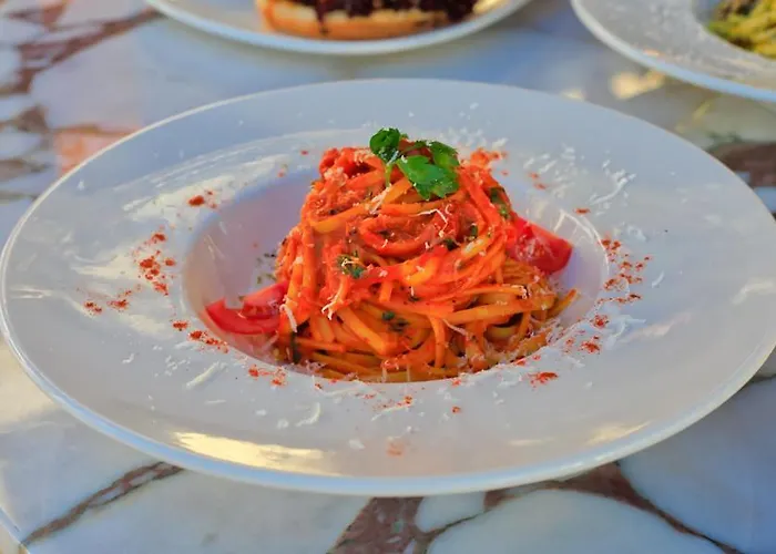 West Coast Boutique Hotel *