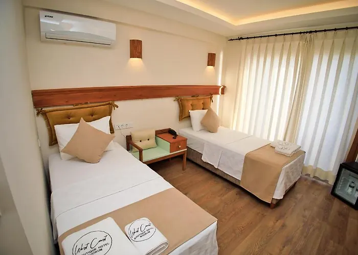 Отель West Coast Boutique