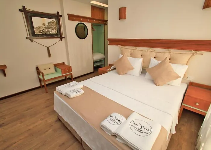 West Coast Boutique Бодрум