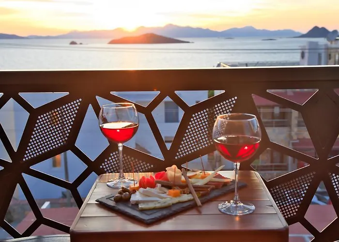 West Coast Boutique Отель