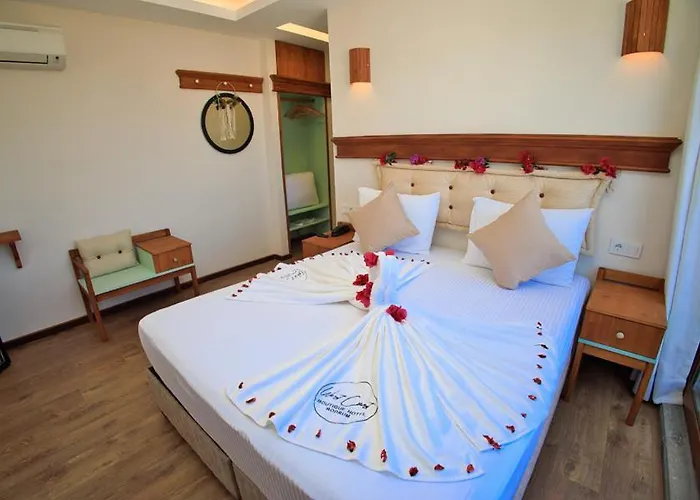 West Coast Boutique Отель *