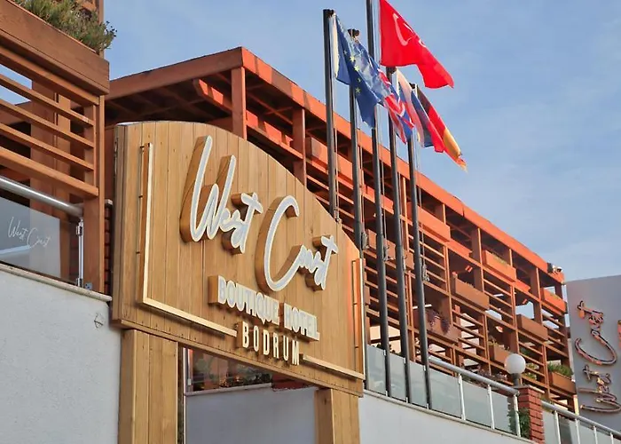 Отель West Coast Boutique *