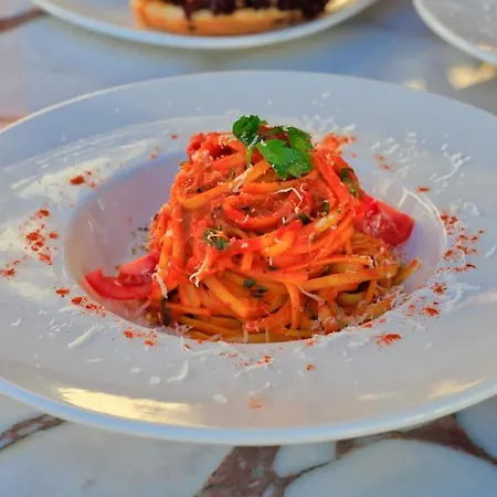 West Coast Boutique 酒店 *